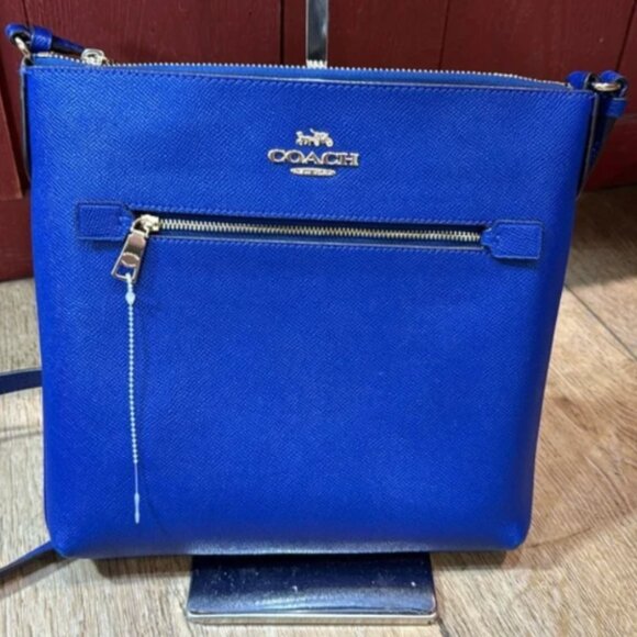 NWOT Cobalt Blue COACH Crossbody Purse - Picture 1 of 3